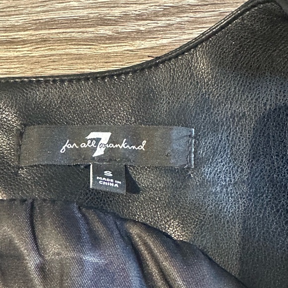 7 for all mankind black leather square neck crop top size s - Picture 4 of 4